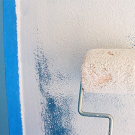 Påfør passende primer.